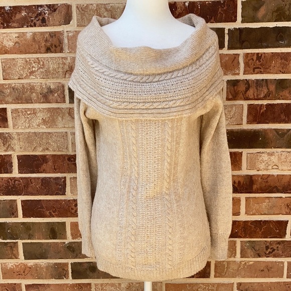 White House Black Market Sweaters - WHBM sweater